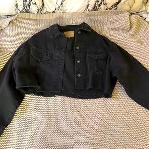 Black cropped jacket SHEIN